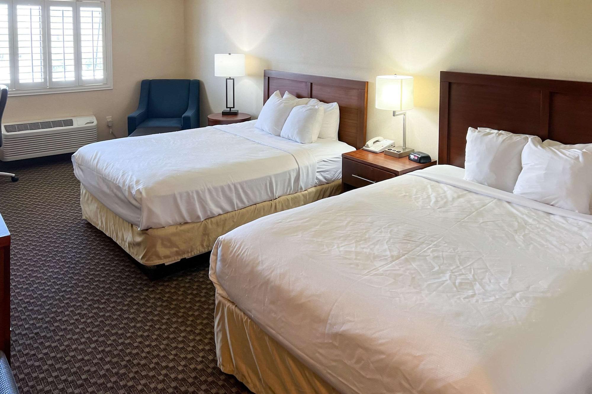 Comfort Inn And Suites Thatcher Bagian luar foto