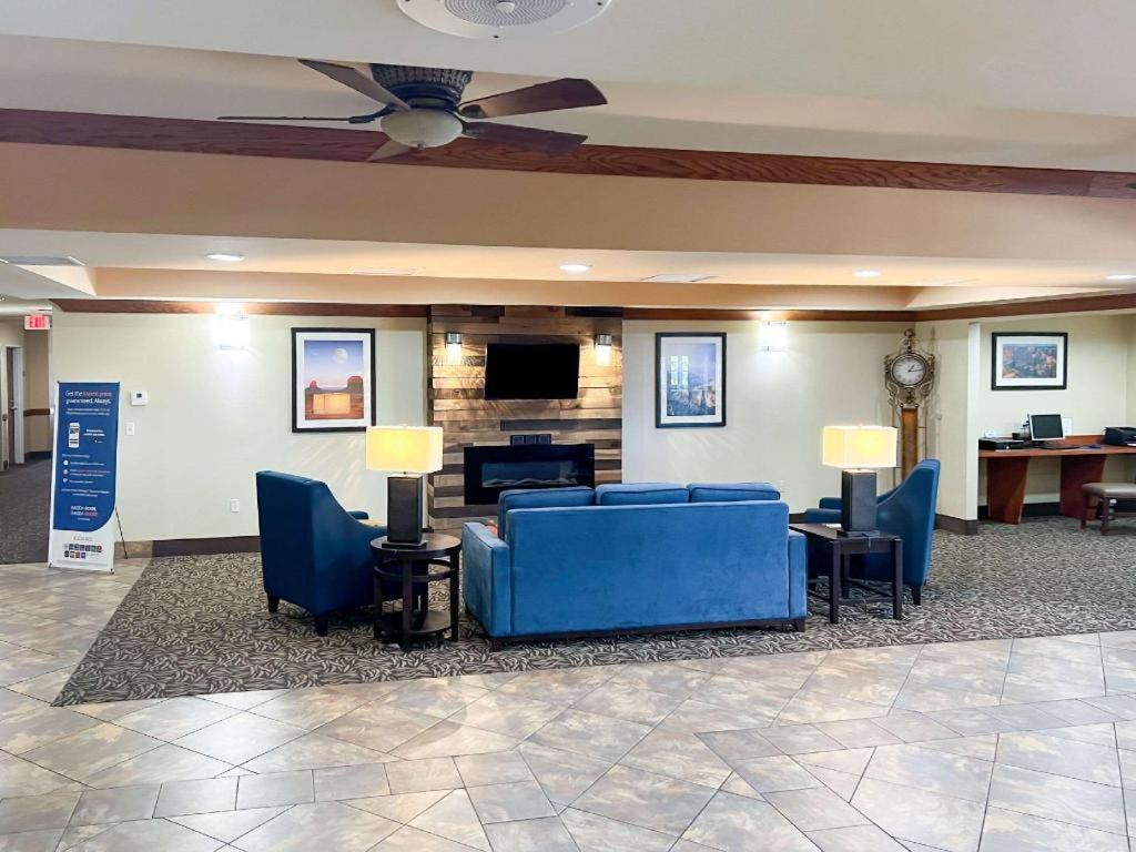 Comfort Inn And Suites Thatcher Bagian luar foto