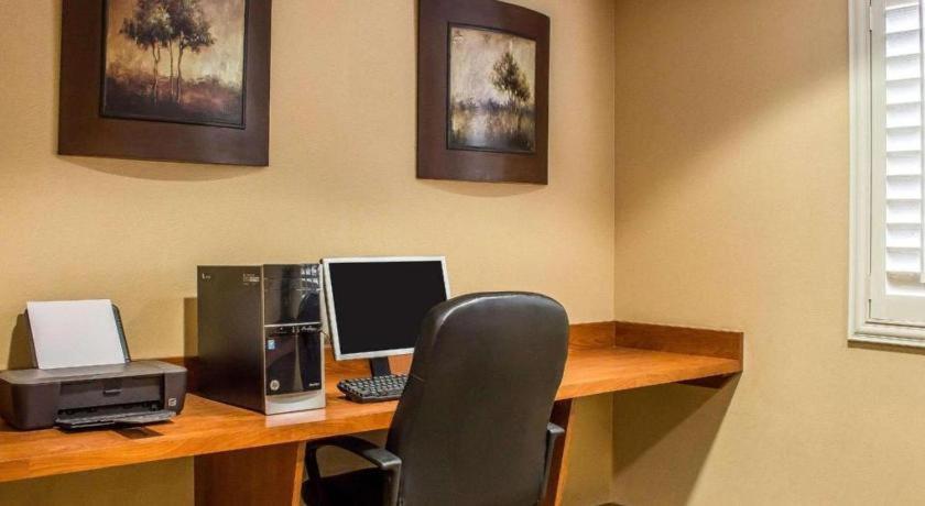 Comfort Inn And Suites Thatcher Bagian luar foto